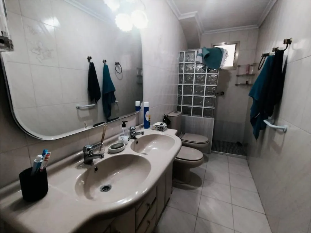 Piso en  Carrer Reina Victoria 51 - Foto 4