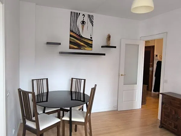 Piso en calle del Poeta Joan Maragall, 51