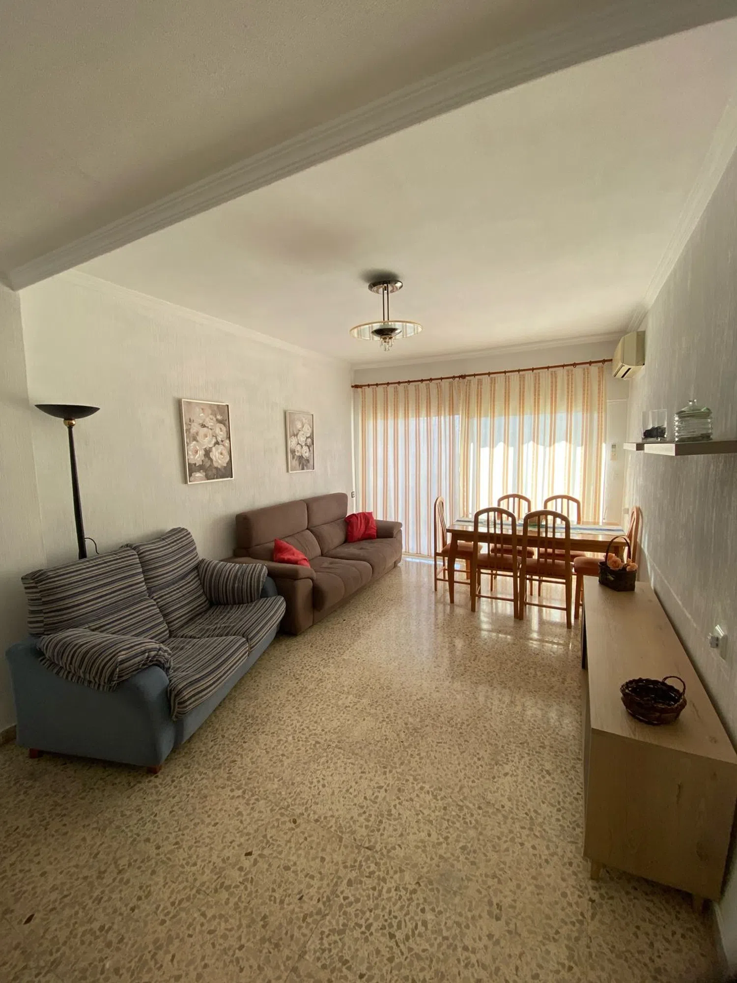 Piso en avenida Ciudad de Almería, 20