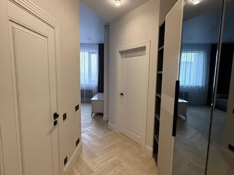 Piso en alfonso el sabio, 7