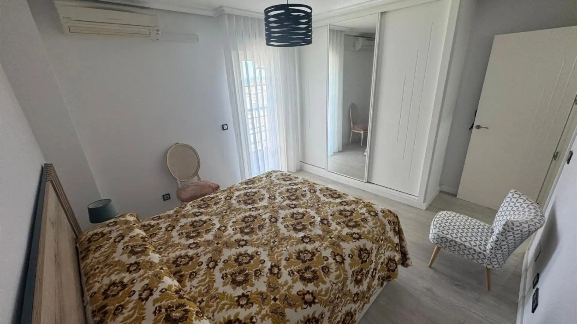 Piso en  Avenida Isabel Manoja 18 - Foto 17