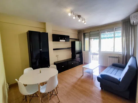 Piso en calle Valderrodrigo, 41