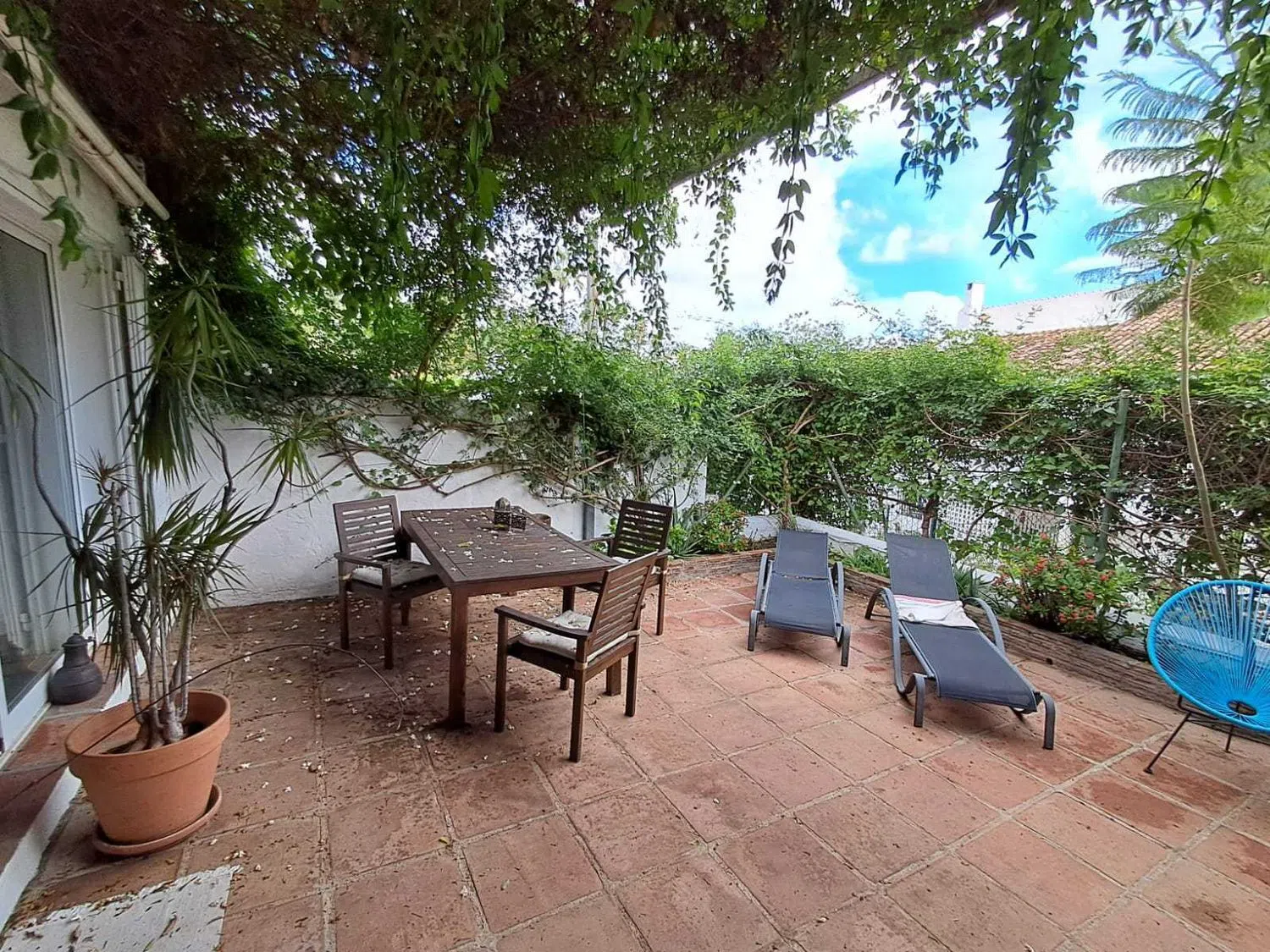 Chalet adosado en Urbanización El Capricho s/n CD - Foto 14