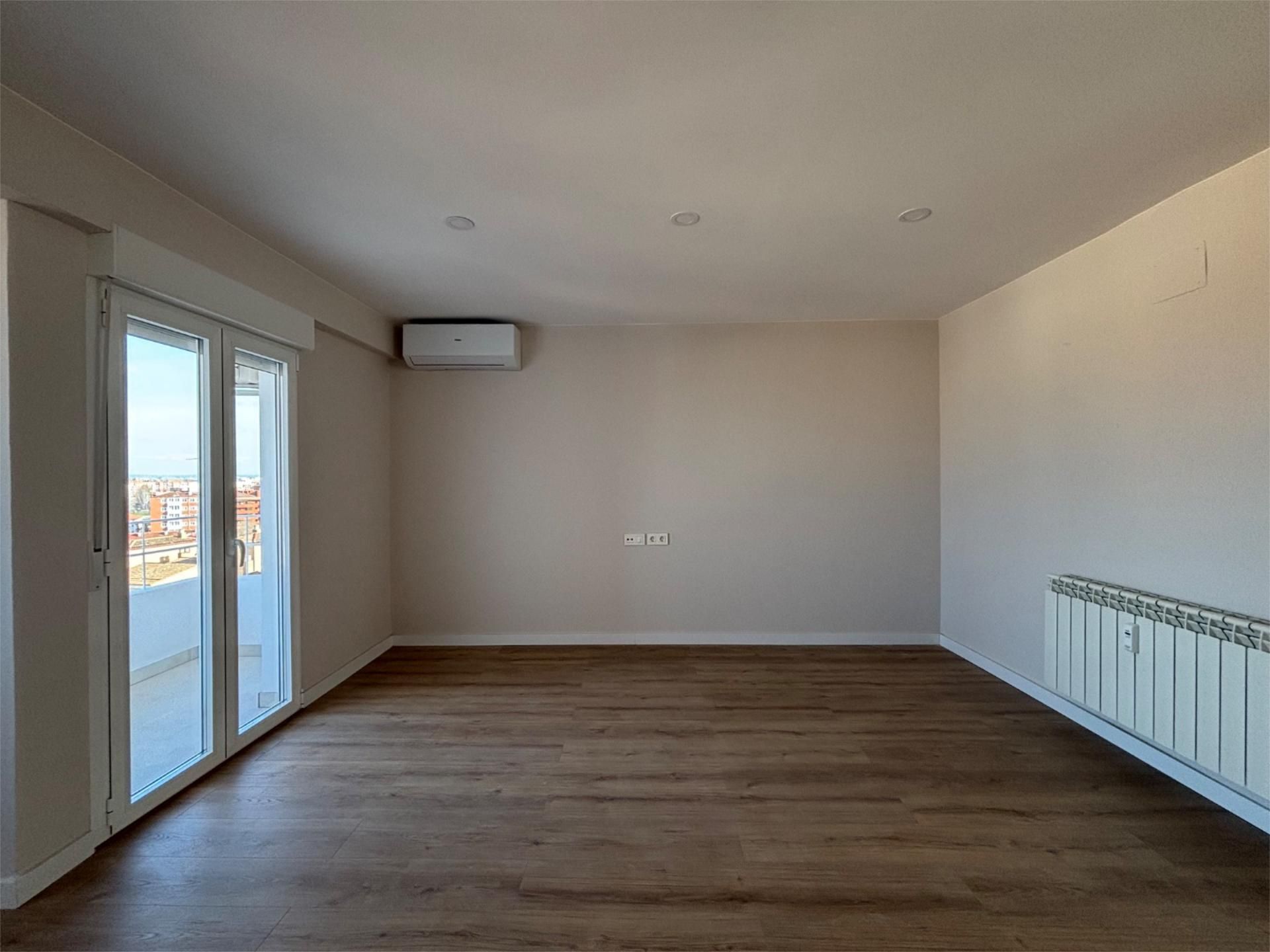 Piso en  Calle de Alonso V 17 - Foto 10