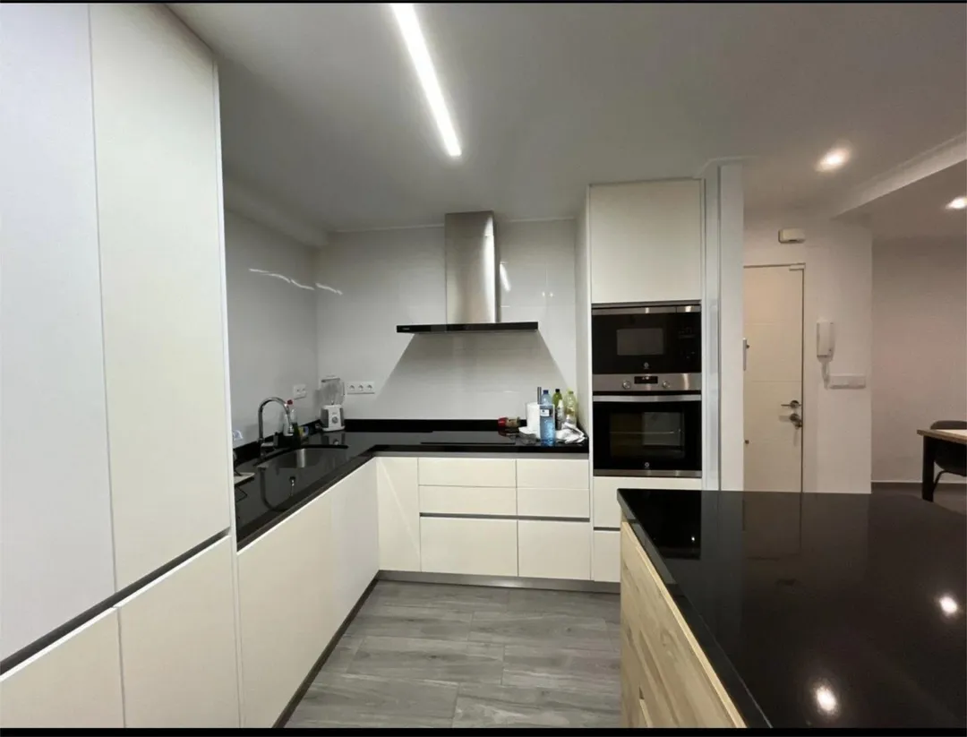 Piso en  Carrer Esperidion Porta Requesens 72a - Foto 3