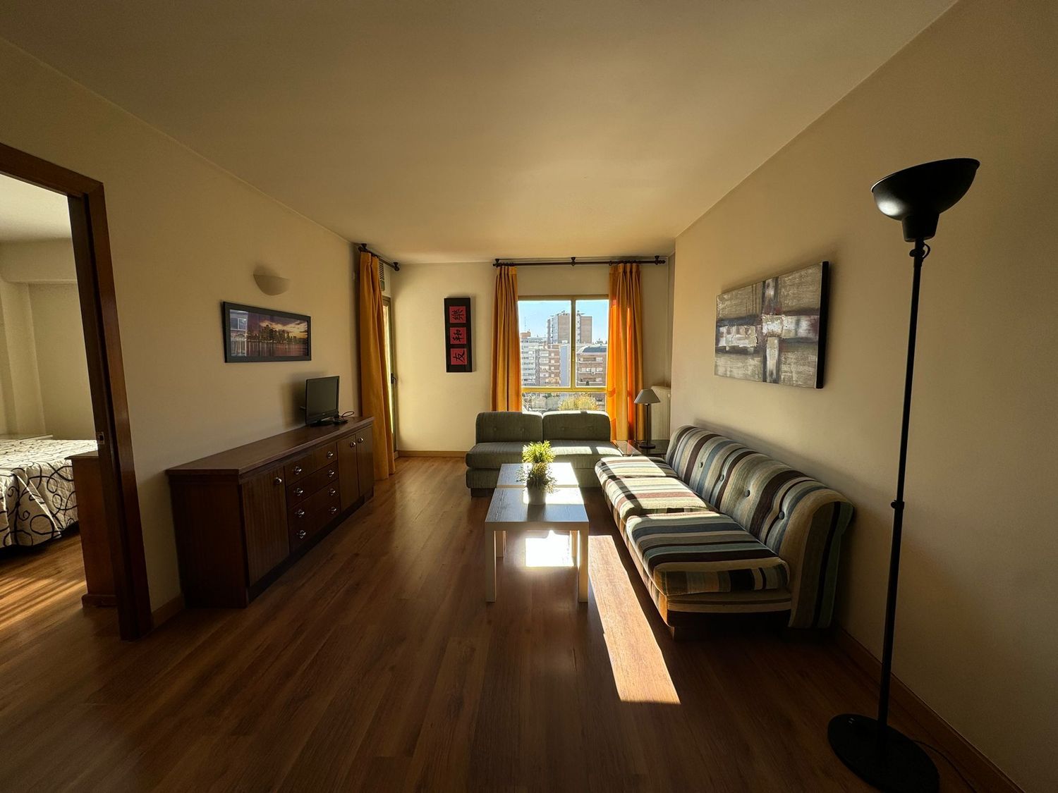 Piso en avenida de Alberto de Alcocer, 43 - Foto 1