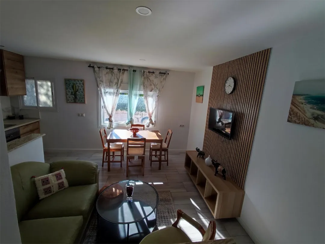 Planta baja en  Carrer Font Obrador 29 - Foto 4