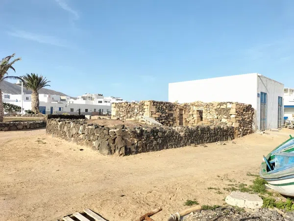 Chalet adosado en Avenida Virgen del Mar, 175, Famara-La Graciosa, Famara-La Graciosa - Foto 2
