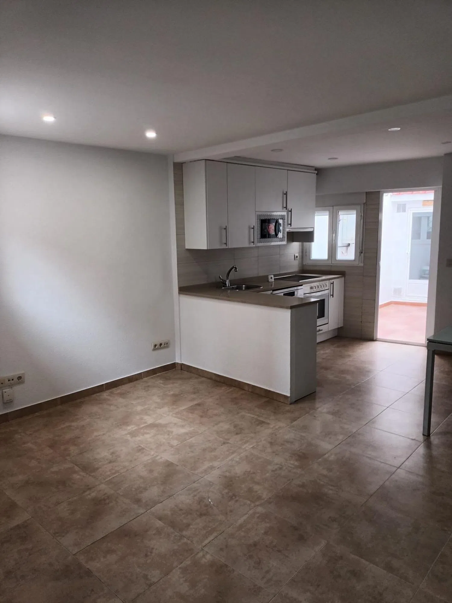 Casa independiente en Barrio Zona Pueblo - Foto 1