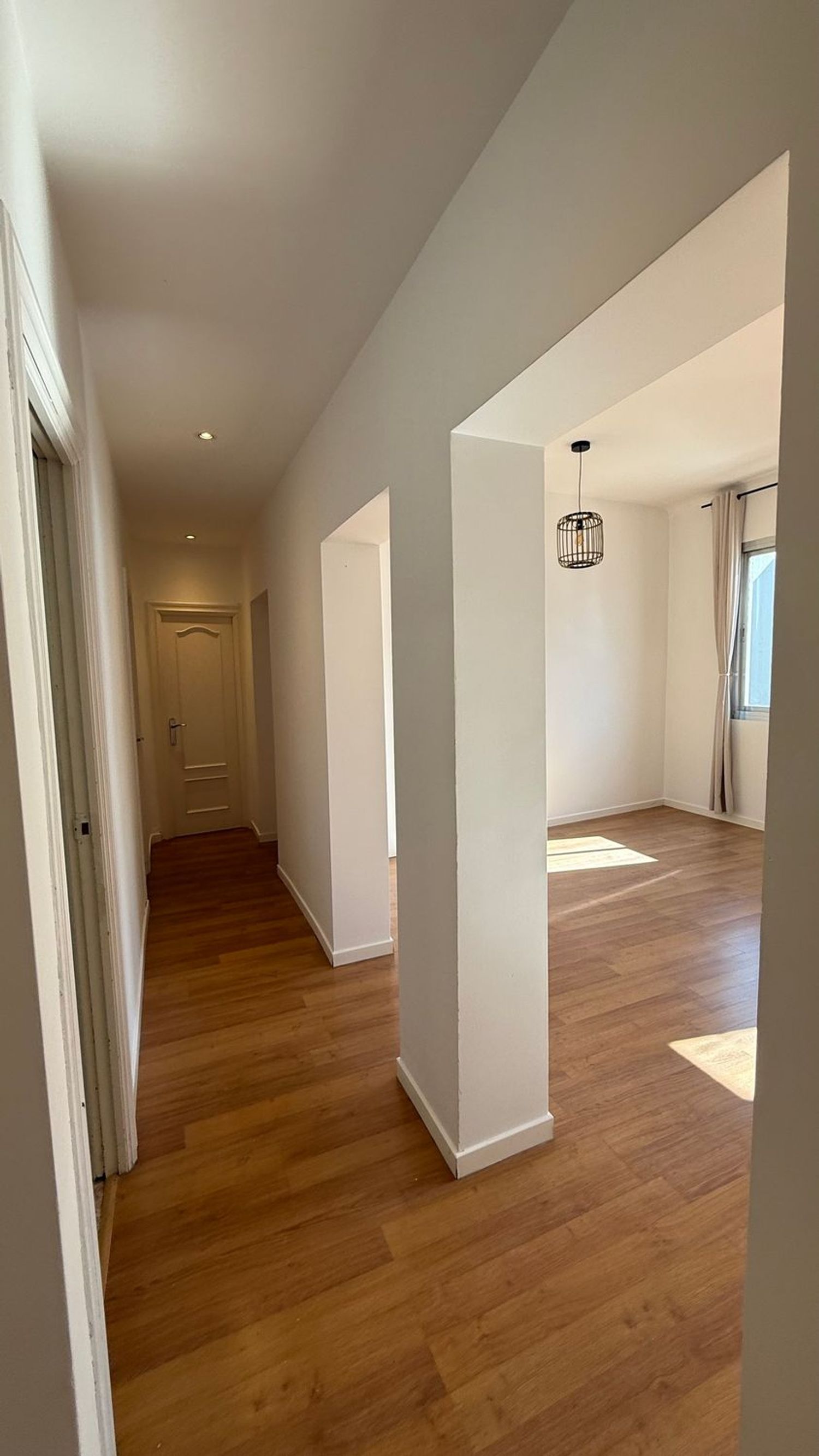 Piso en calle de Menorca, 40