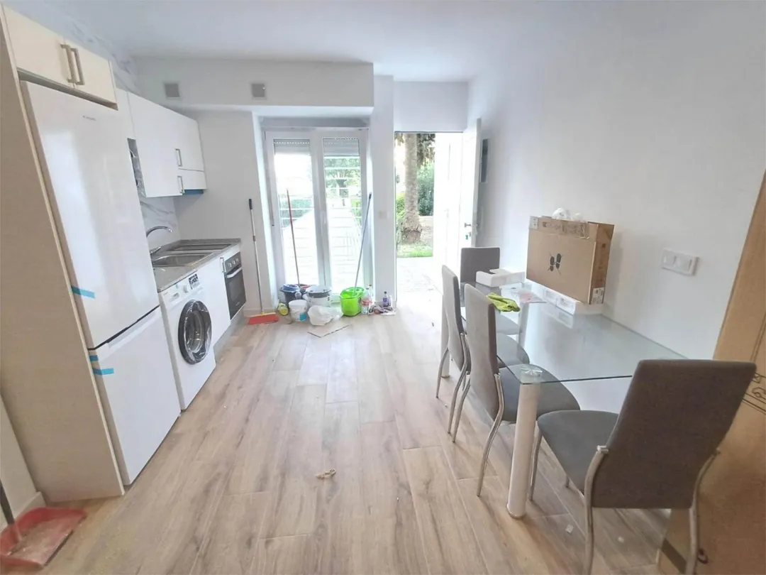 Piso en  Calle Pintor Espinosa 16 - Foto 8