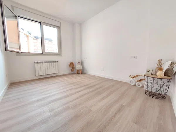 Piso en Calle Luxemburgo, 7, HUCA-La Cadellada - Foto 26