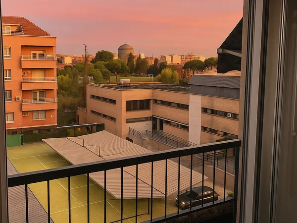 Piso en avenida de Filipinas, 50 , piso 4º