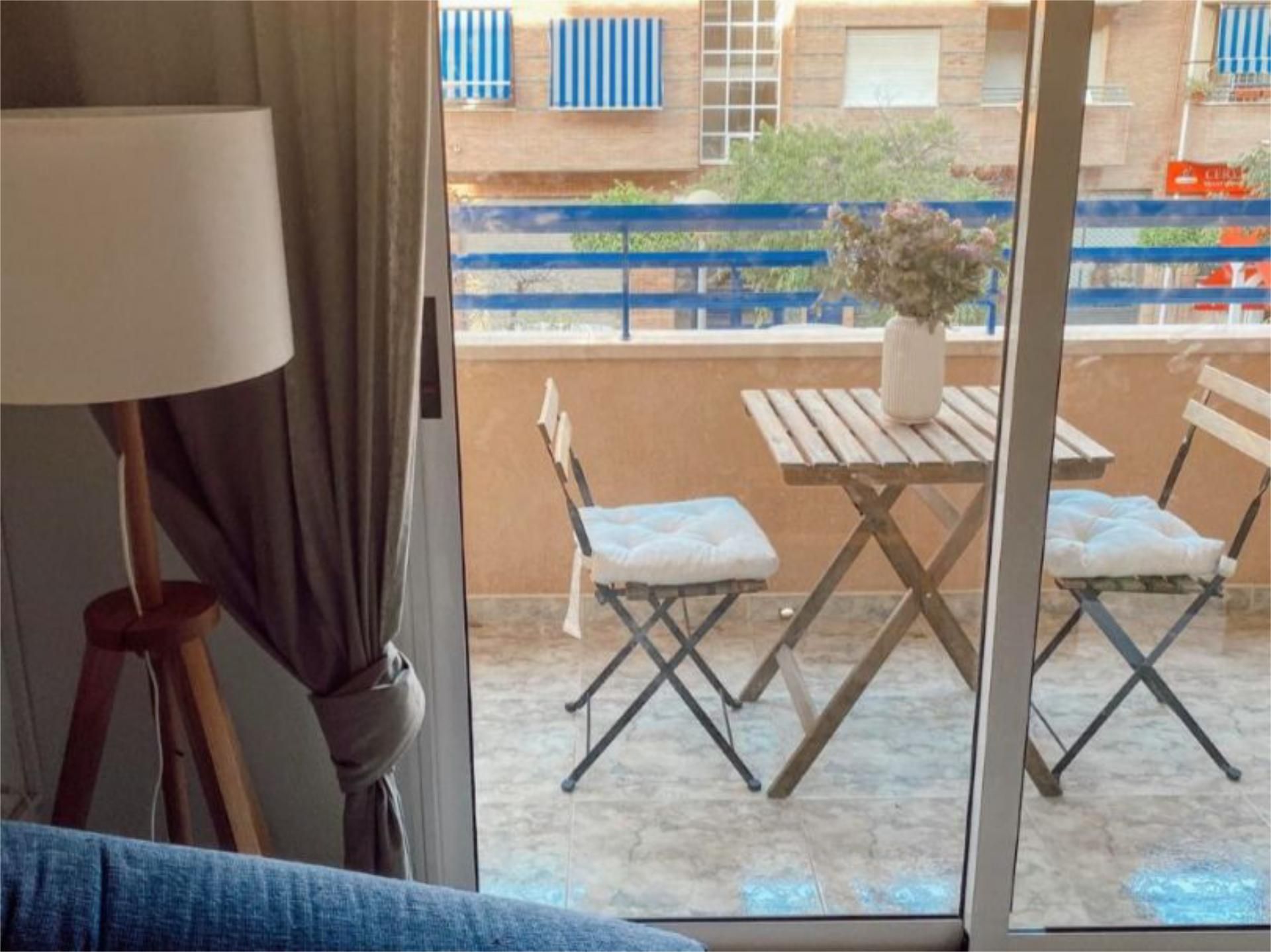 Piso en  Calle Villa Cisneros 5 - Foto 4