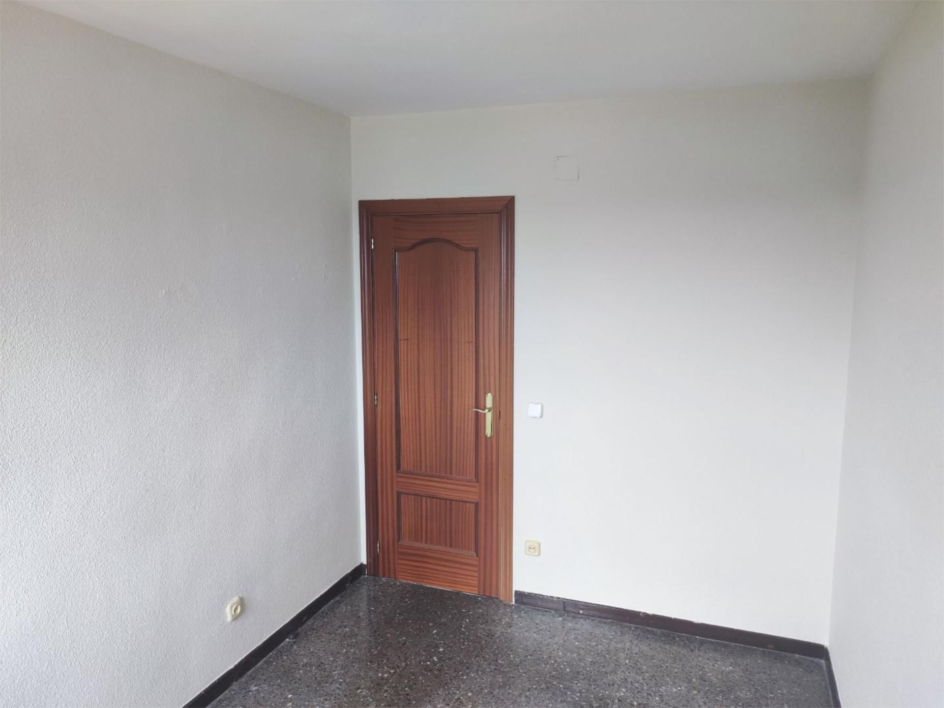 Piso en  Calle de las Pedroñeras 8 - Foto 12