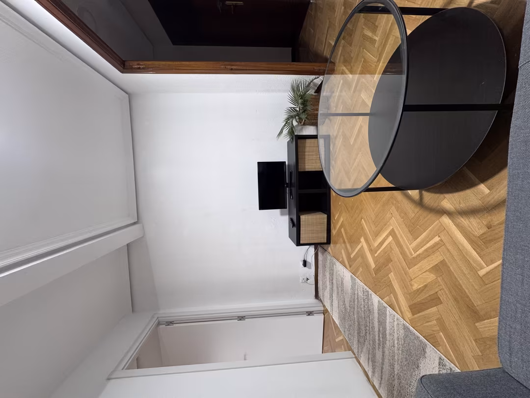 Piso en  Calle Alanís 8 - Foto 2