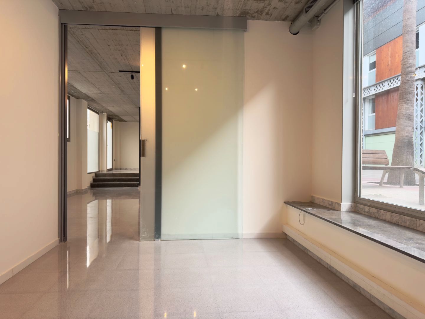 Local comercial en  Carrer del Pantà 92 - Foto 11