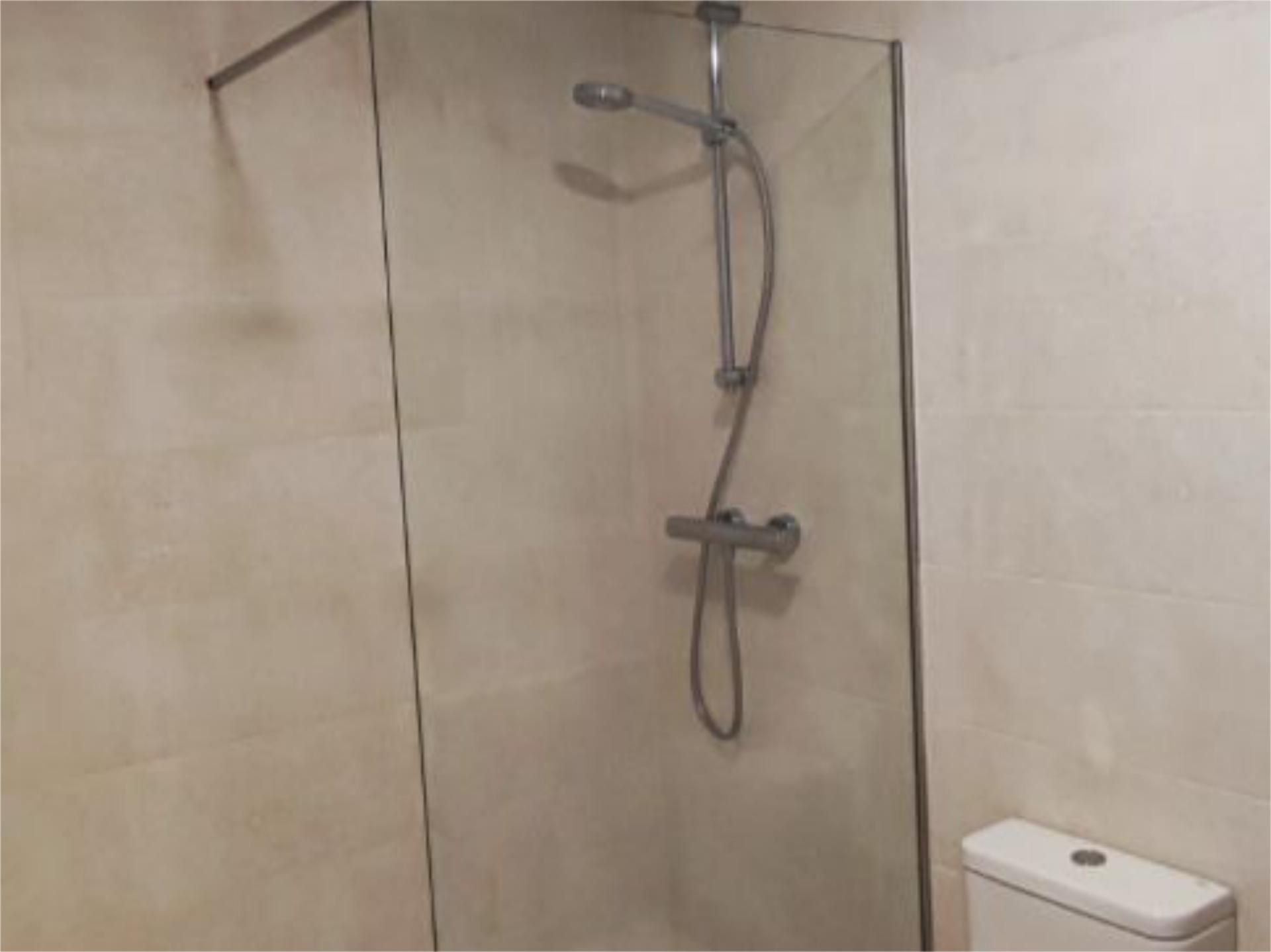 Piso en  Calle Juan Caturla Gosálvez 4 - Foto 7