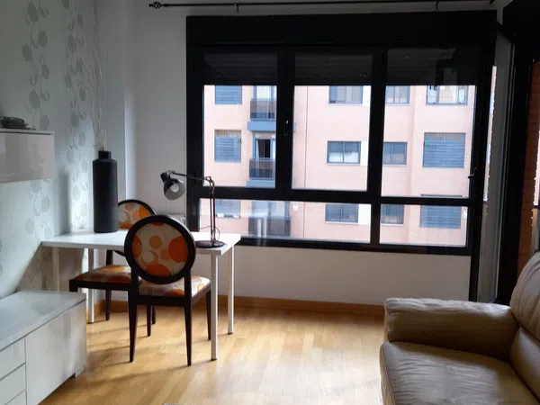 Piso en calle de Pirra, 14