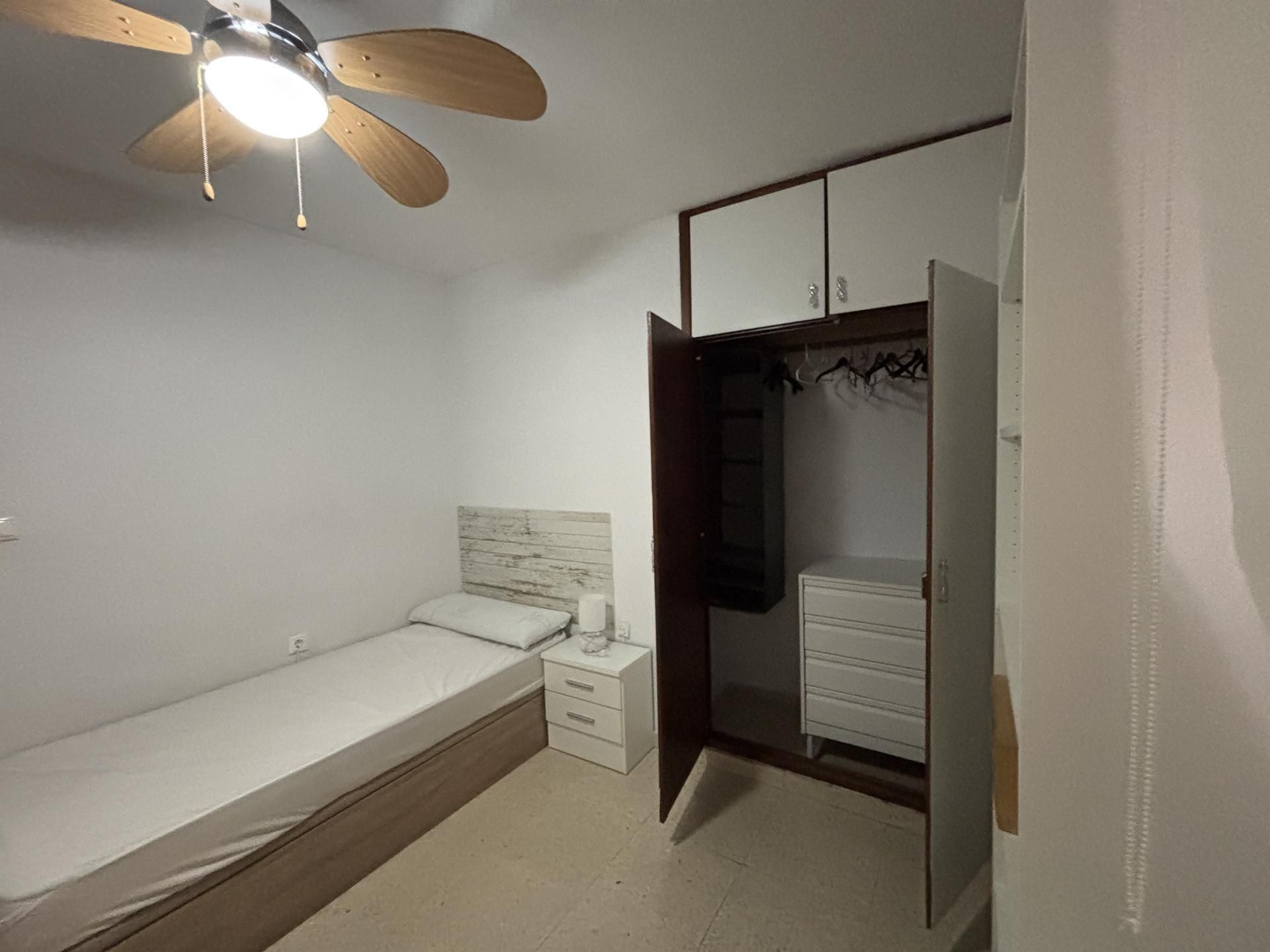 Piso en  Calle Cardenal Parrado 25 - Foto 8