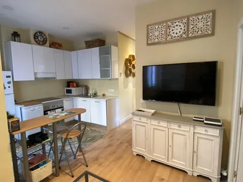 Piso en calle de Fernando el Católico, 58