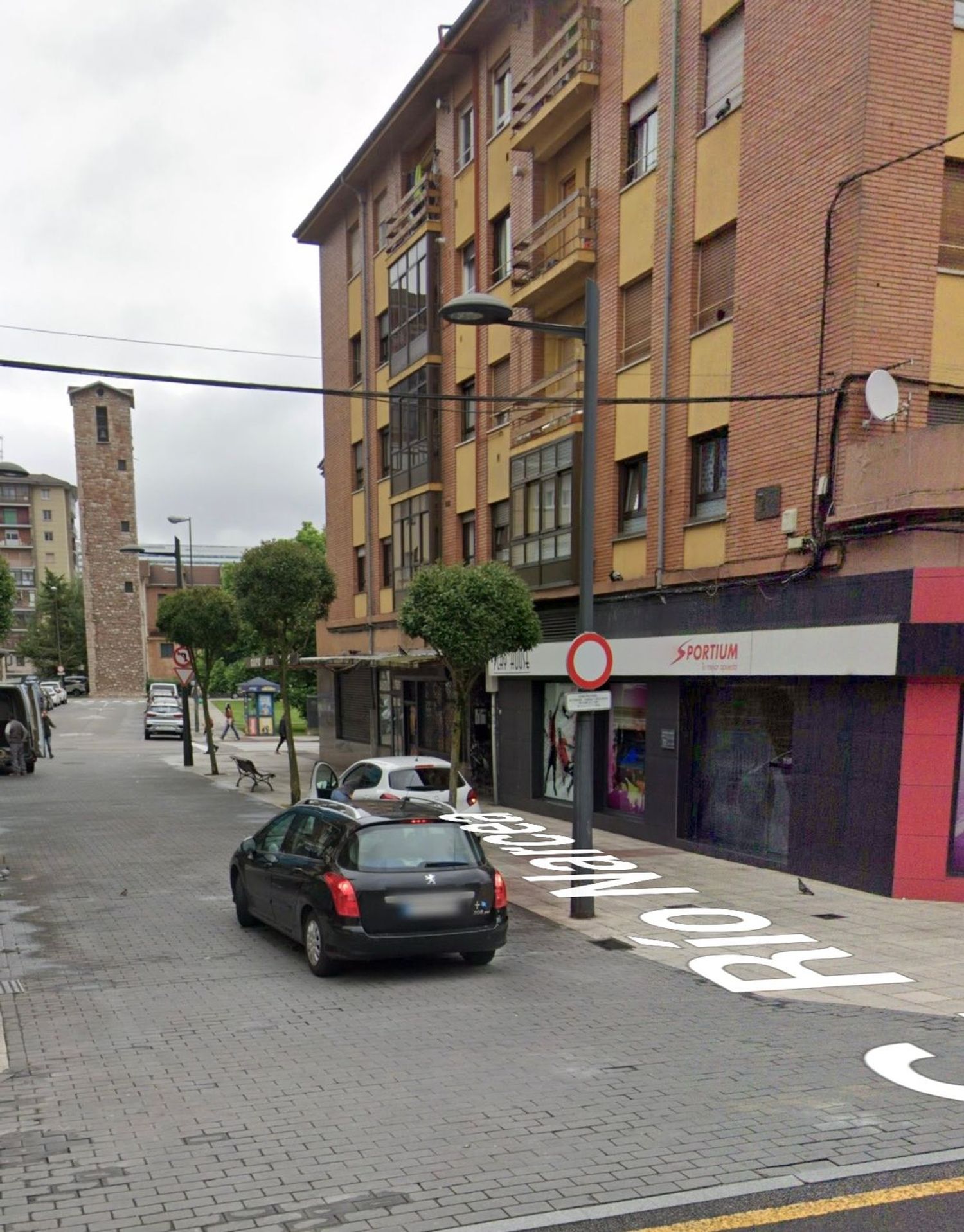 Piso en calle Tenderina Baja, 175 - Foto 2