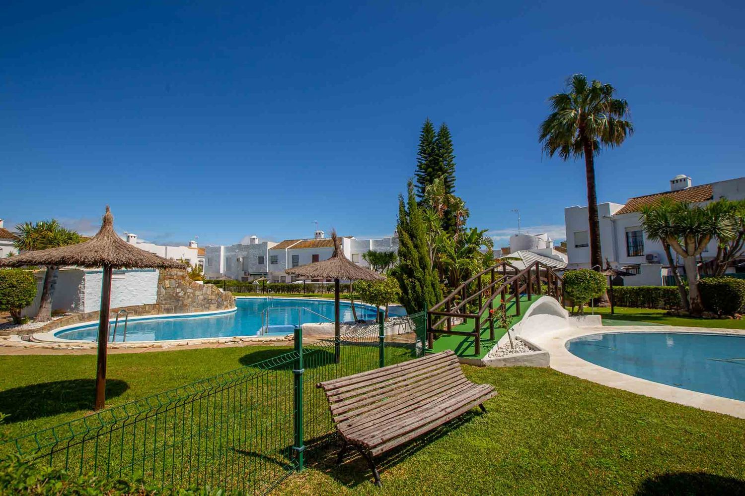 Chalet adosado en Urbanización Real de la Barrosa I, 31 - Foto 14