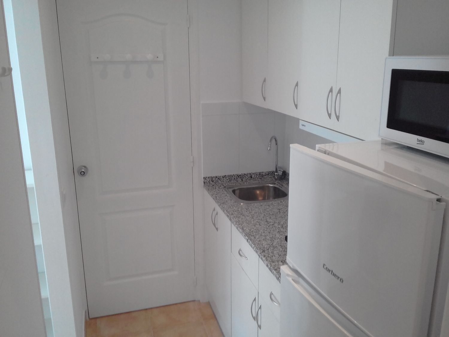 Estudio en calle de la Mare de Déu del Coll, 61 - Foto 4