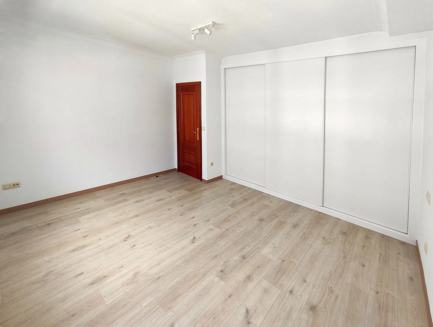 Piso en calle Inés de Castro, 1 - Foto 2