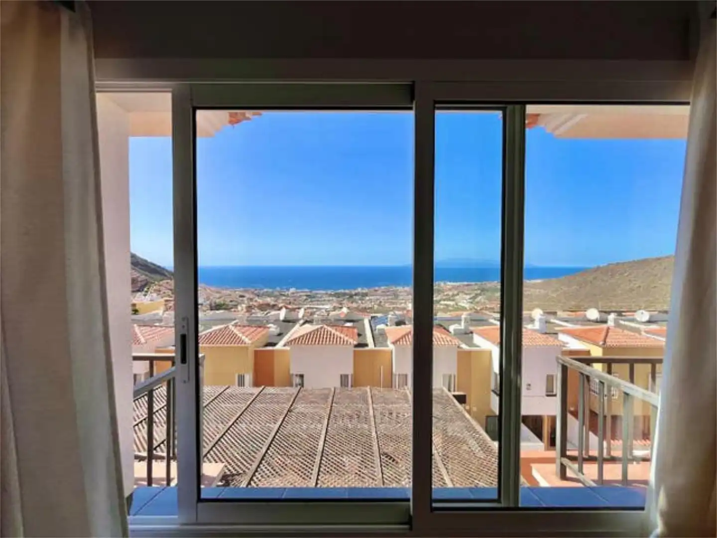 Casa adosada en Roque del conde - Foto 8