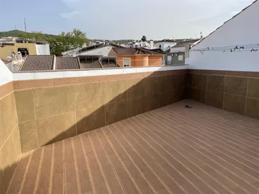 Casa adosada en  Calle Julio Romero de Torres 2 - Foto 14
