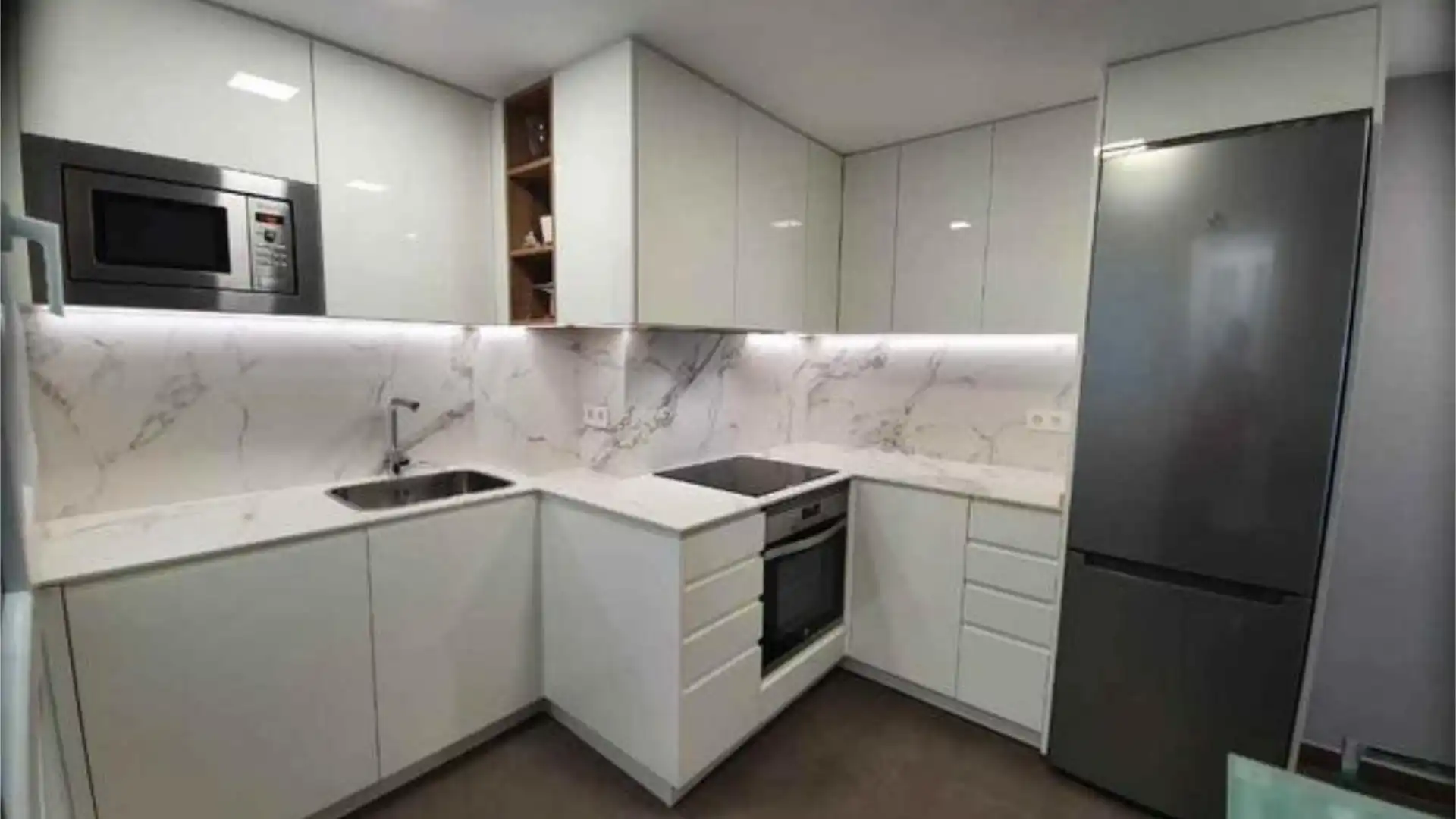 Piso en Torrecedeira - Foto 1