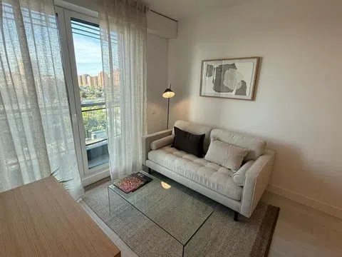 Piso en calle de Dulce Chacón, 49