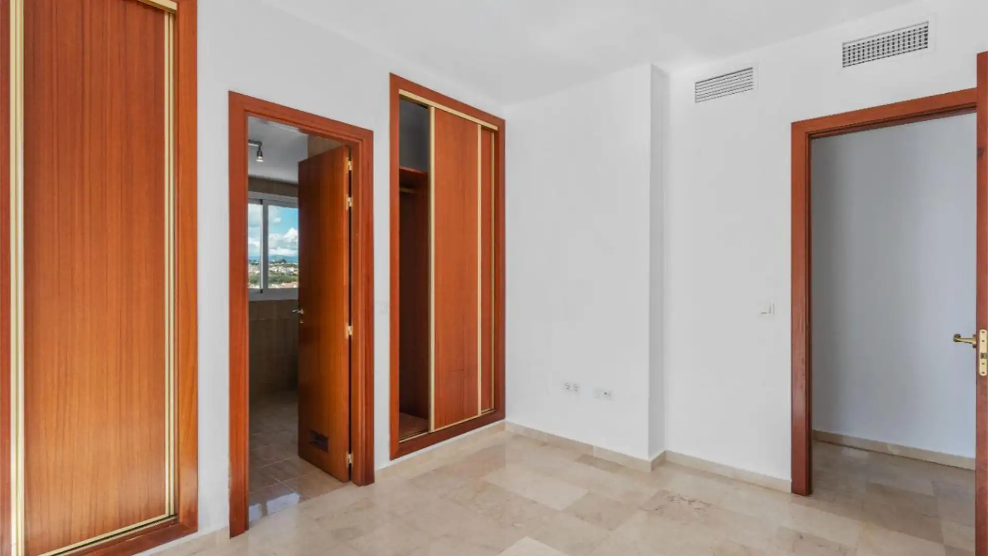 Piso en  Calle Artemisa 2 - Foto 13