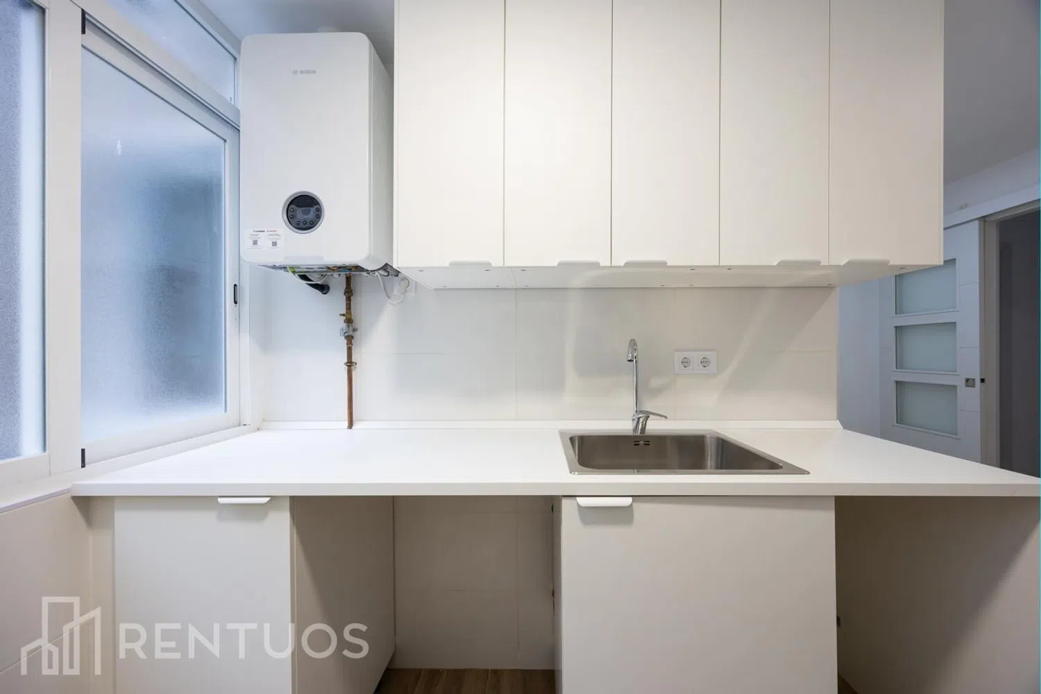 Piso en calle Cabo de San Vicente - Foto 6