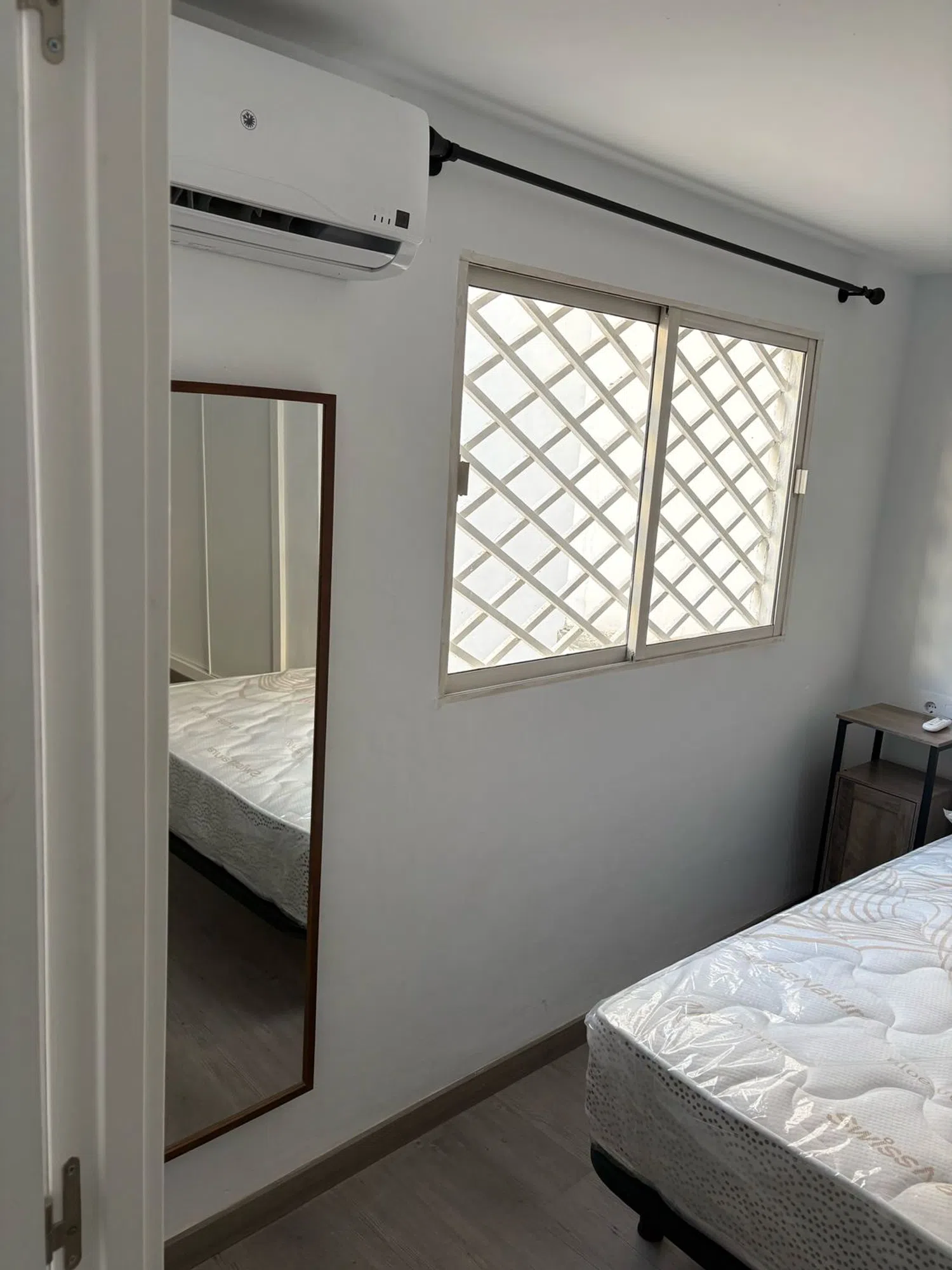 Estudio en calle Marqués de la Mina, 10 - Foto 1
