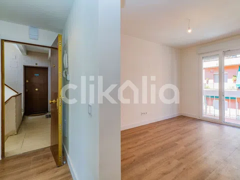 Piso en calle Sierra Molina