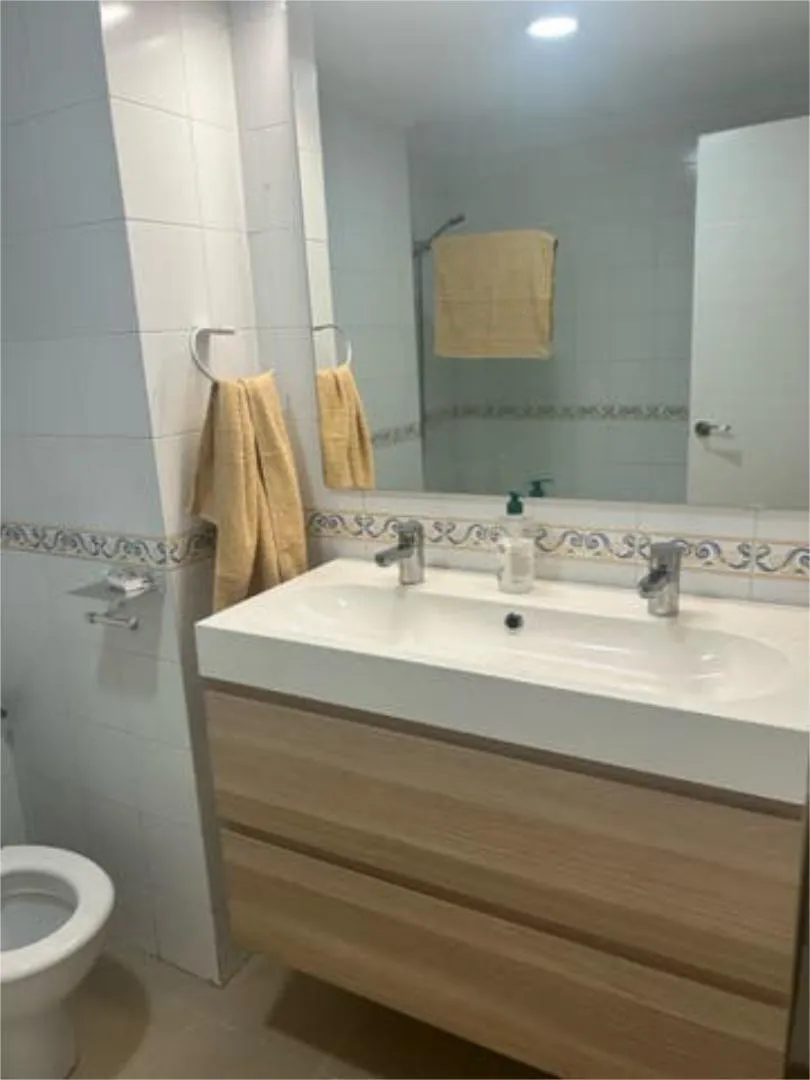 Piso en Los Bermejales - Foto 6