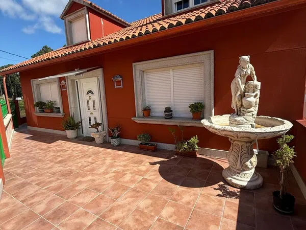 Casa o chalet independiente en Calle da Coruña, 133 - Foto 2