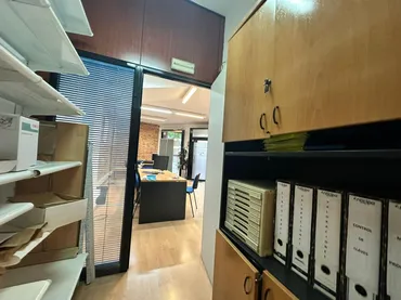 Local comercial en Sabadell - Foto 11