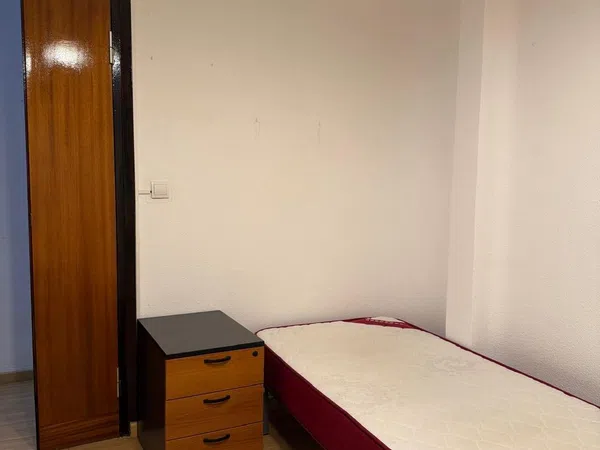 Piso en Barrio Argüelles - Foto 8
