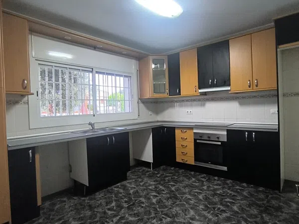 Casa o chalet independiente en Calle de Víctor Català, 44 - Foto 4
