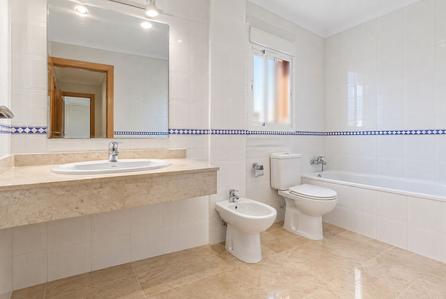 Chalet adosado en Calle Hernán Cortés, 32, Centro, Centro - Foto 2