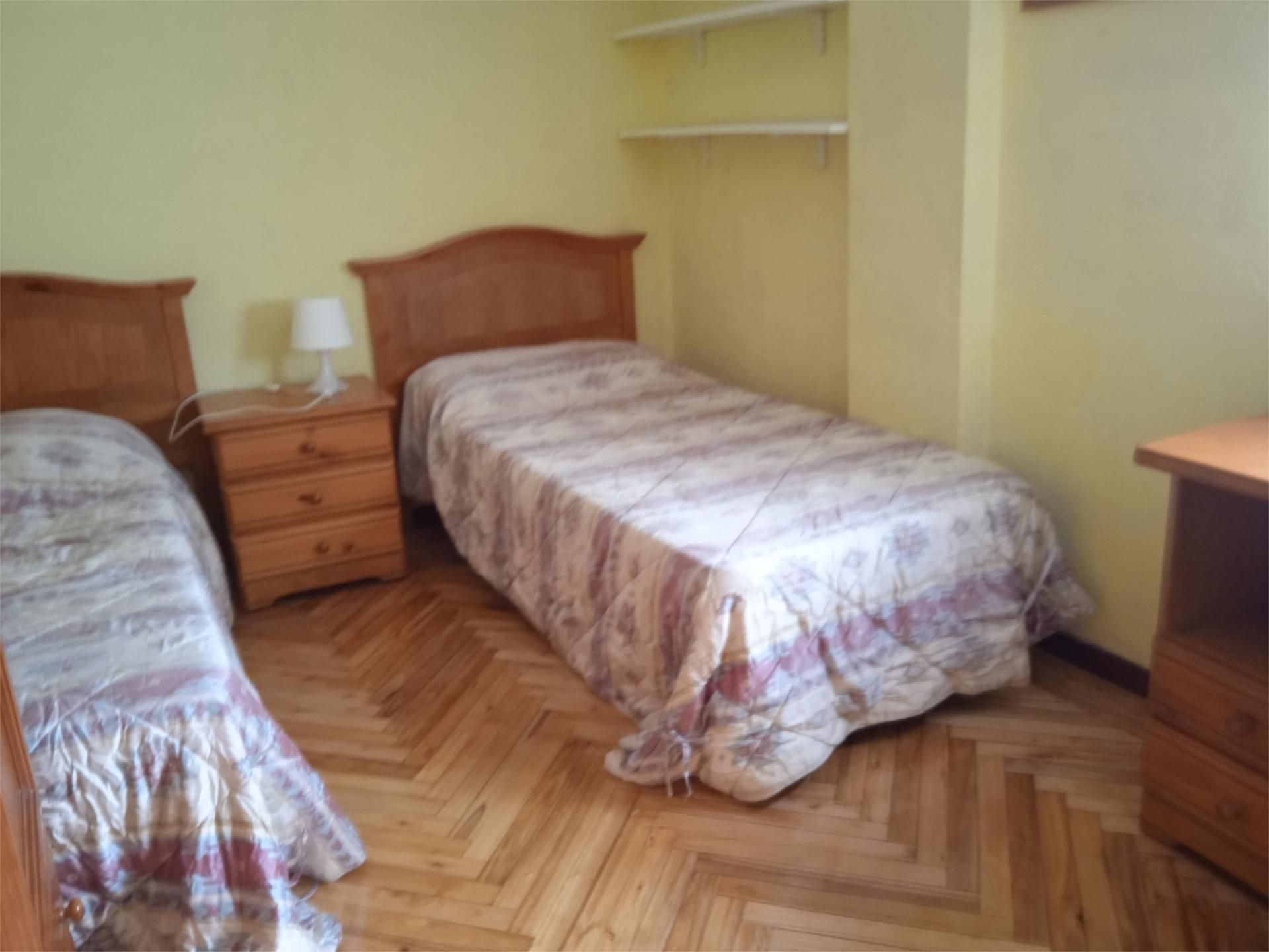 Piso en  Avenida Buenavista 8 - Foto 5