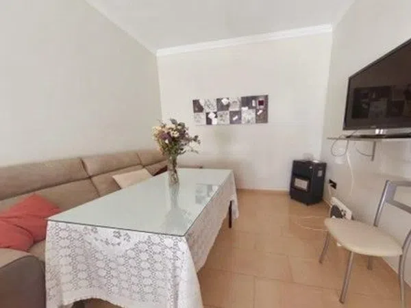 Chalet adosado en Bollullos Par del Condado - Foto 2