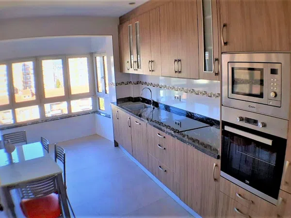 Piso en calle Baldomero Fernández, 1