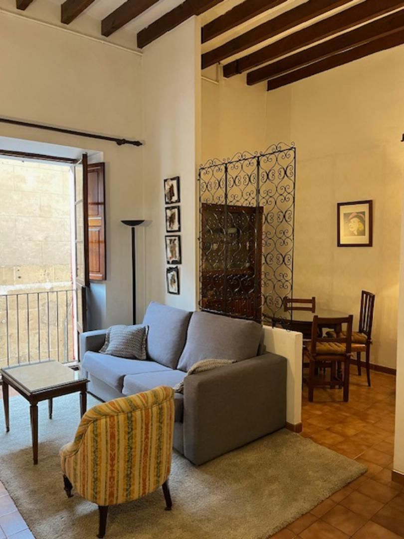 Piso en  Carrer de Sant Feliu 8 - Foto 3