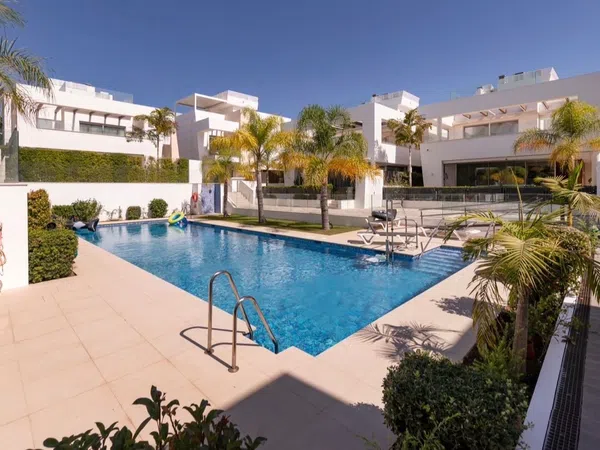 Casa independiente en avenida Salamanca, 15 - Foto 1