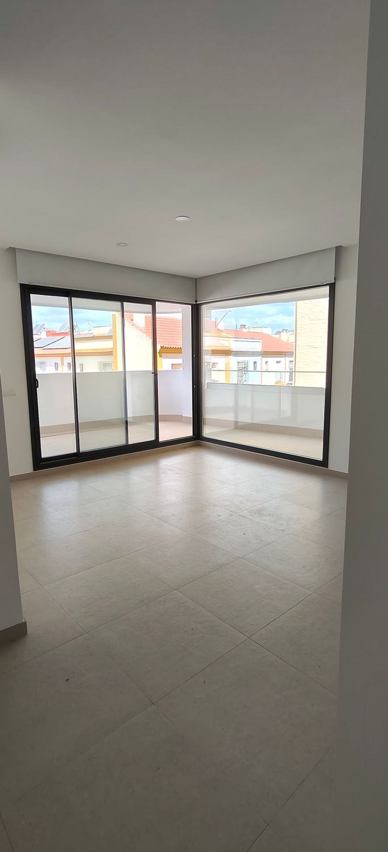 Piso en Calle la Rambla de Almería, 15 (Frente a Torres de Hércules), Bellavista - Foto 2