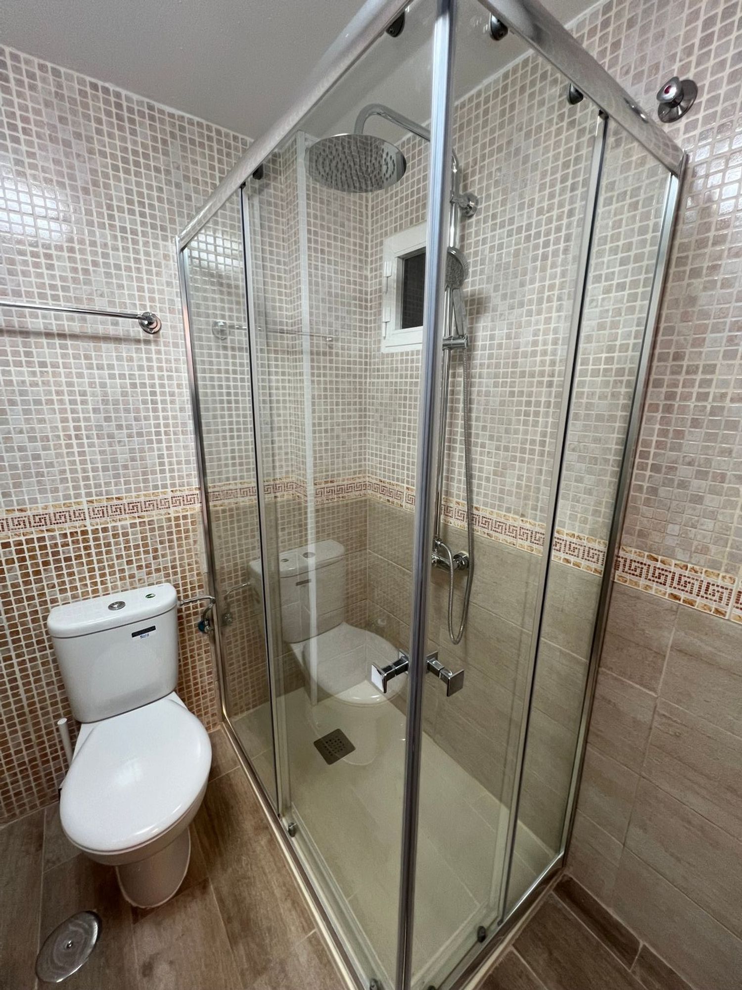 Piso en Av Juan Sebastian Elcano, El Palo - Foto 12
